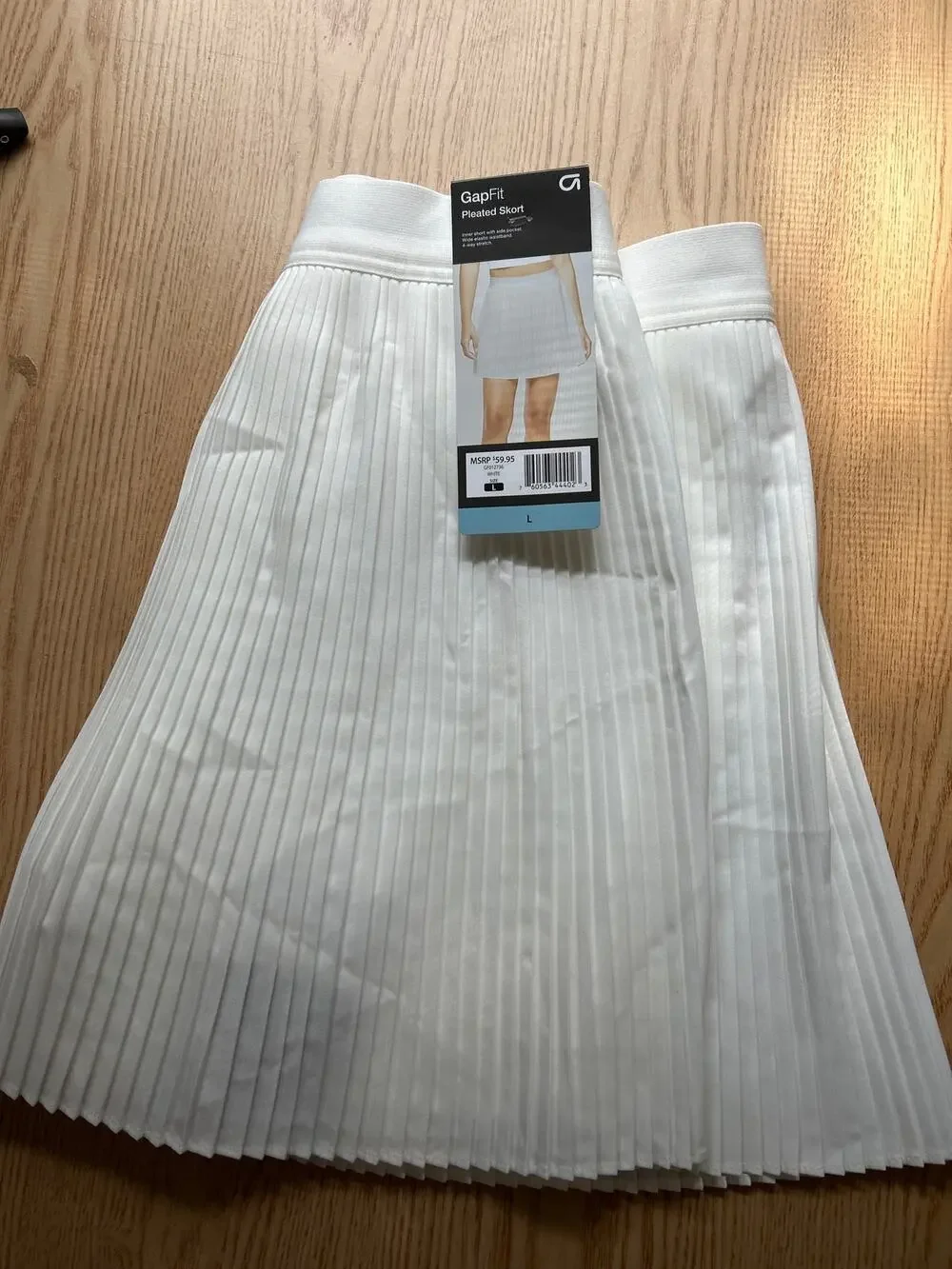 New Women’s GapFit Athletic Pleaded Stretchy Skort w/Inside Pocket White Large